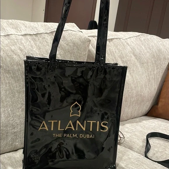 THE PALM DUBAI Black Atlantis Tote Bag - Picture 2 of 6